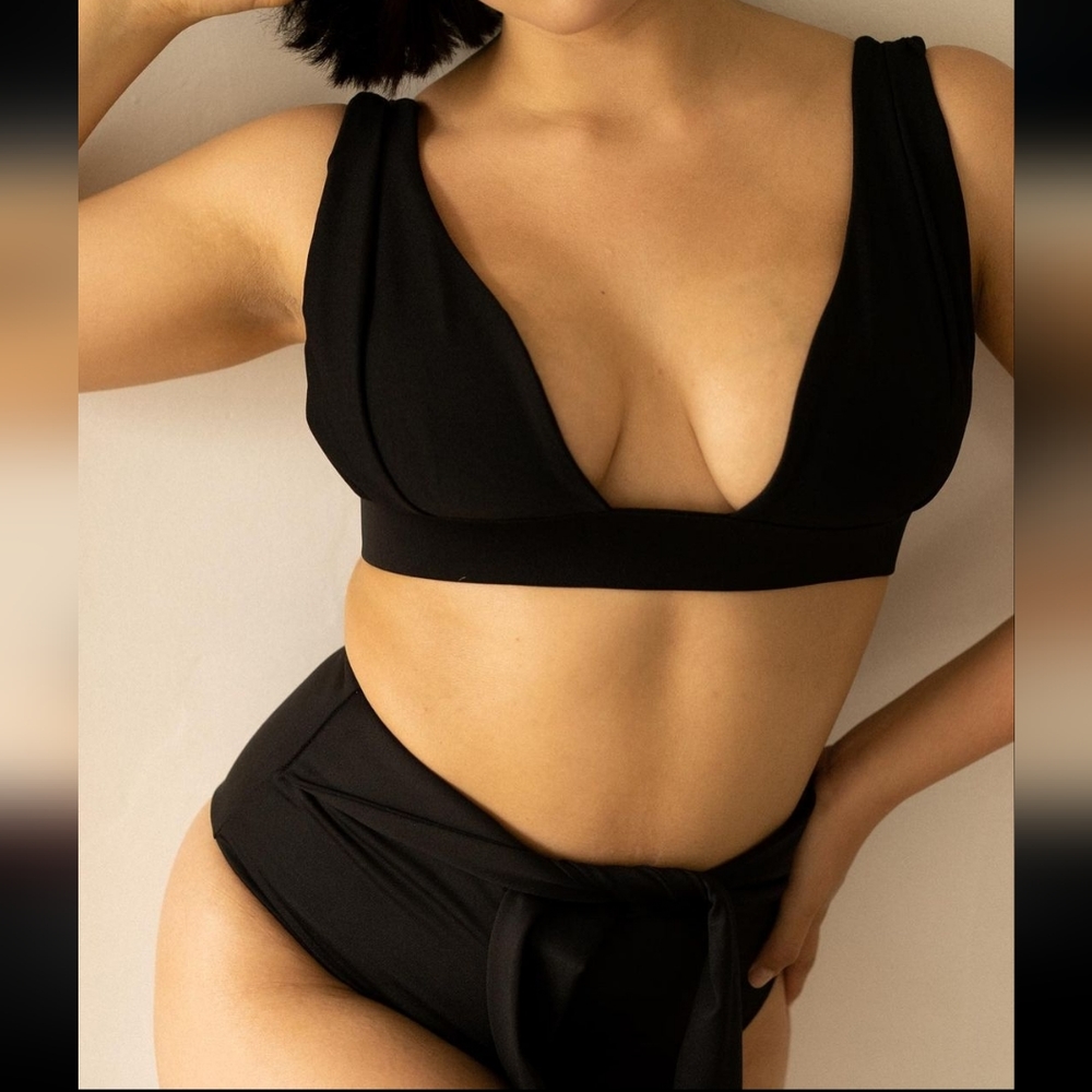 Londre x Birds Papaya bikini